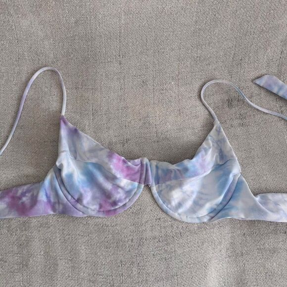 Skatie Women's multi Bikini-and-tankini-tops - Picture 1 of 4